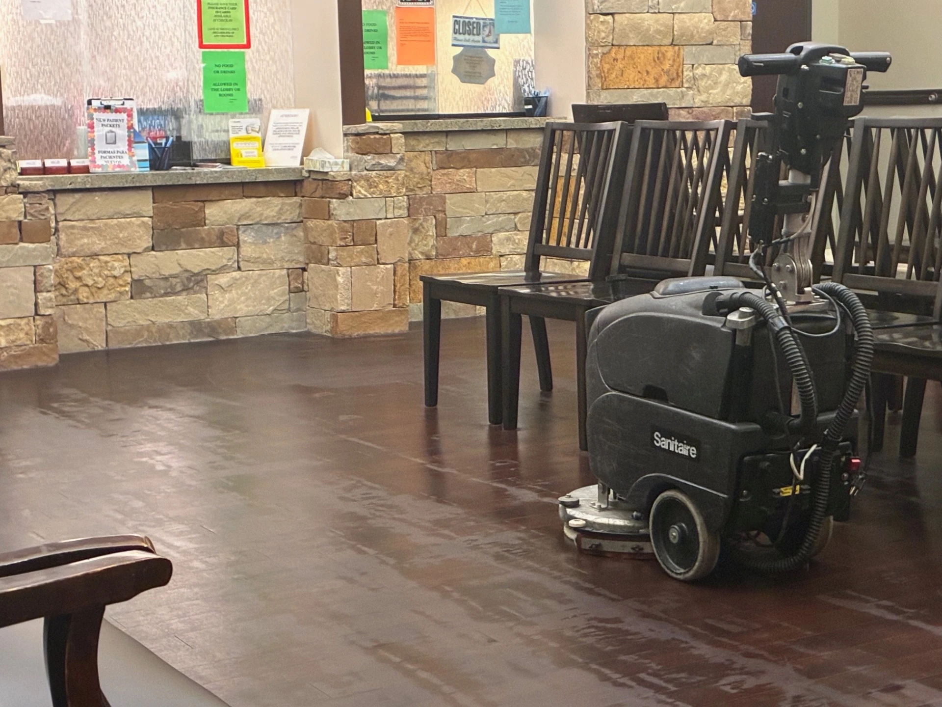  Dba Cleaning San Antonio janitorial team providing professional office cleaning and commercial floor care in San Antonio 